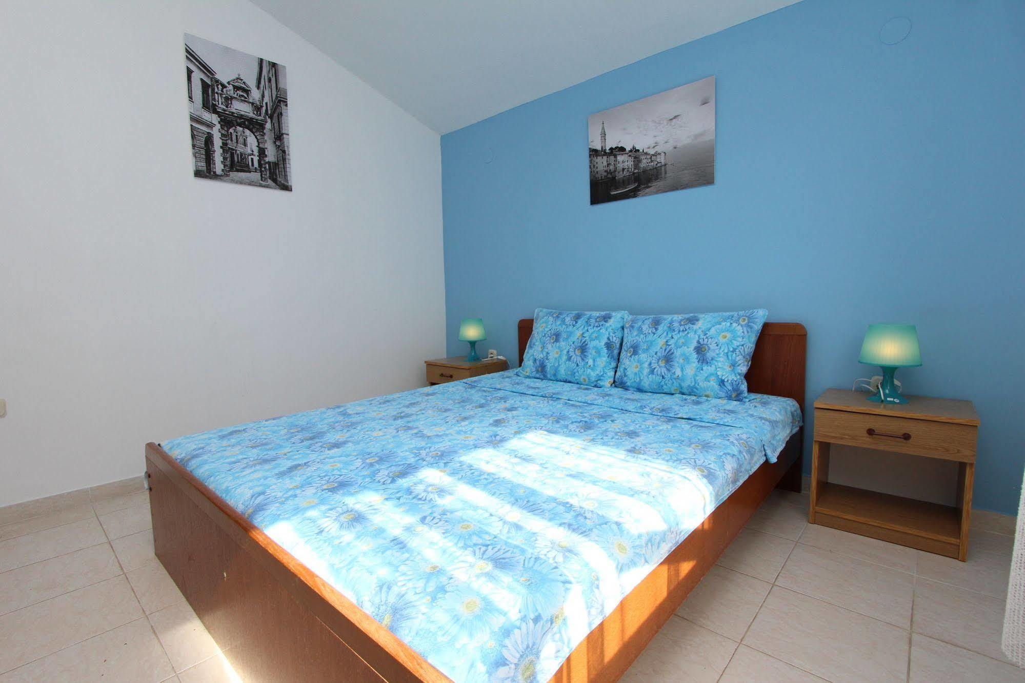 Apartments Tara Ρόβινι Εξωτερικό φωτογραφία