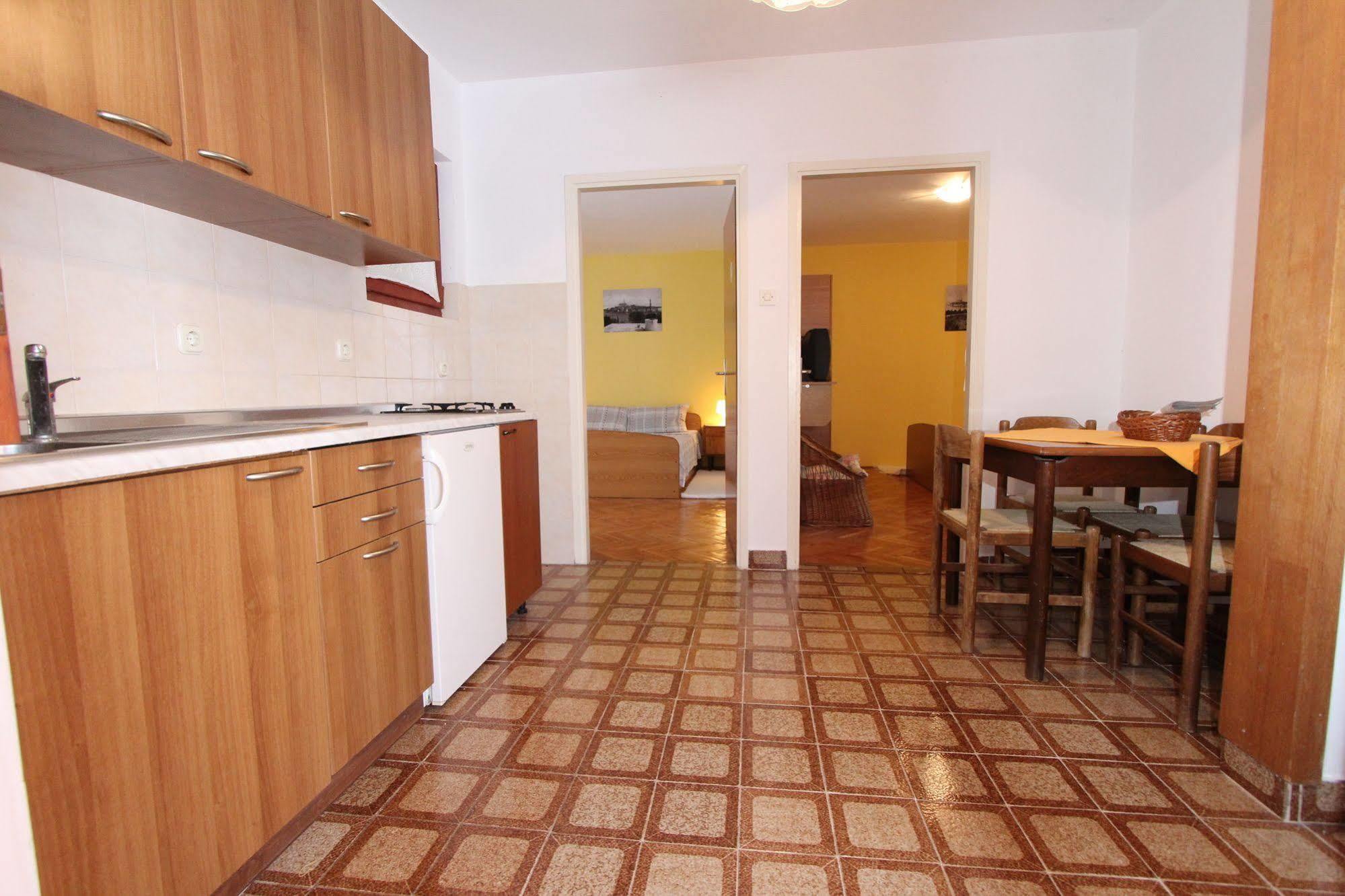 Apartments Tara Ρόβινι Εξωτερικό φωτογραφία